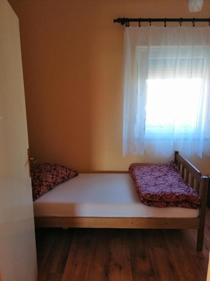 Apartmani Zdenka Vir Eksteriør billede